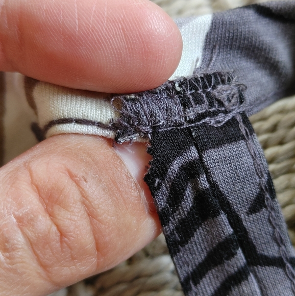 Like New Ecoté UO Tropical Print Tank Top Sz XS - Picture 9 of 9